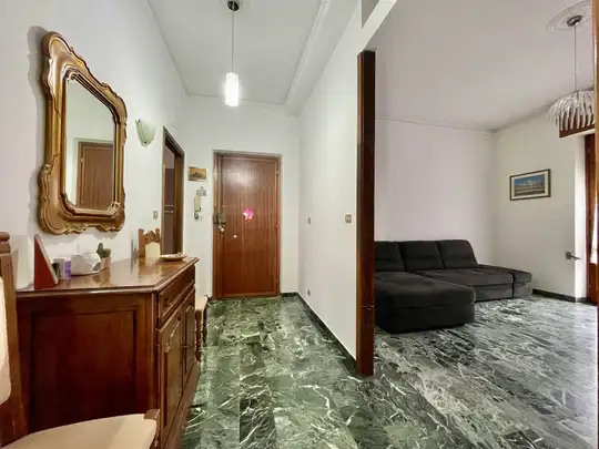 Appartamento, Cerese, Borgo Virgilio, ingresso