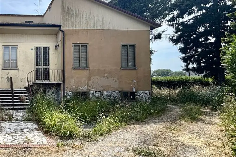 esterno